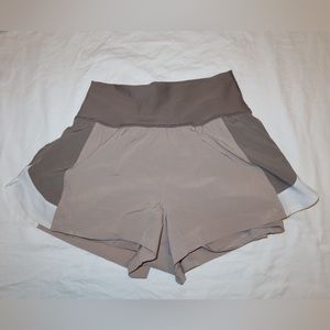 YPB motionTEK Lined Hybrid Workout Short sand color block size s